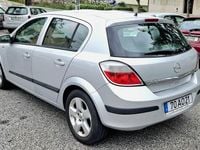 Usado Opel Astra 90 HP (66 kW) 2005 Sedan