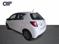 Usado Toyota Yaris Comfort 69 HP (50 kW) 2015 Branco Citadino