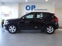 Usado Volvo XC40 Momentum 150 HP (110 kW) 2020 Preto SUV