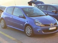 Usado Renault Clio III R.S. 197 HP (144 kW) 2006