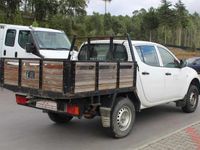 usado Mitsubishi L200 2.5 DI-D 4WD CAB/DUPLA