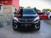 Usado Peugeot 5008 Active 130 HP (95 kW) 2019 Preto Monovolume