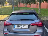 Usado Mercedes A250 218 HP (160 kW) 2024 Cinzento