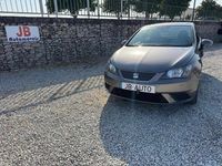 Usado Seat Ibiza Ecomotive 75 HP (55 kW) 2015 Cinzento