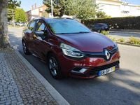 Usado Renault Clio IV 120 HP (88 kW) 2016 Vermelho Citadino