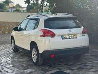Usado Peugeot 2008 82 HP (60 kW) 2016 Branco SUV