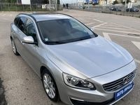 usado Volvo V60 D2 Kinetic Drive Geartronic