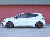 Usado Renault Clio IV Trophy 220 HP (161 kW) 2016 Sedan