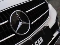 Usado Mercedes E300 Avantgarde 306 HP (225 kW) 2021 Branco Carrinha