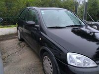 Usado Opel Corsa 75 HP (55 kW) 2001 Citadino