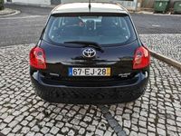 usado Toyota Auris 1.4 D4D