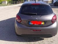 Usado Peugeot 208 82 HP (60 kW) 2019 Cinzento Citadino