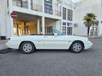 Usado Alfa Romeo Spider 103 HP (75 kW) 1990 Branco Cabrios