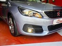Usado Peugeot 308 SW Active 130 HP (95 kW) 2018 Cinzento Carrinha