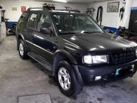 Usado Opel Frontera 116 HP (85 kW) 2000 Preto SUV