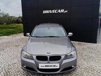 Usado BMW 318 143 HP (105 kW) 2010 Cinza Carrinha