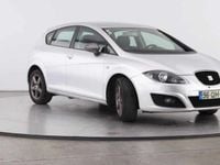 Usado Seat Leon 105 HP (77 kW) 2011 Cinzento Citadino
