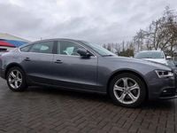 Usado Audi A5 Sportback Exclusive 150 HP (110 kW) 2015 Cinza antracite Citadino