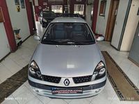 Usado Renault Clio II 75 HP (55 kW) 2003 Cinzento