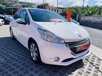 Usado Peugeot 208 Active 68 HP (50 kW) 2013 Branco Citadino