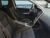 Usado Volvo XC60 181 HP (133 kW) 2014 Preto SUV