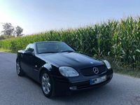 Usado Mercedes SLK200 192 HP (141 kW) 1998 Preto Cabrios