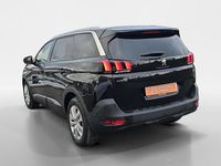 Usado Peugeot 5008 Active 130 HP (95 kW) 2019 Preto SUV