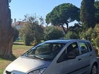 Usado Mitsubishi Colt 75 HP (55 kW) 2005 Azul Sedan