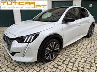 Usado Peugeot e-208 GT 100 kW (136 HP) 2021 Branco Citadino