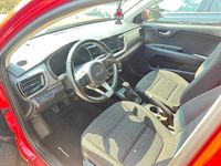 Usado Kia Stonic 120 HP (88 kW) 2020 Vermelho SUV