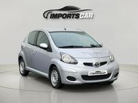 Usado Toyota Aygo 68 HP (50 kW) 2009 Cinza Citadino