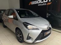 Usado Toyota Yaris Comfort 72 HP (52 kW) 2019 Cinza