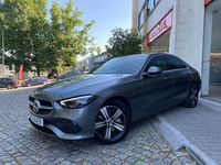Usado Mercedes C300 Avantgarde 313 HP (230 kW) 2024 Cinza Sedan