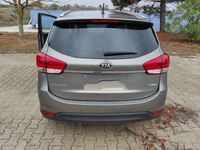 Usado Kia Carens 140 HP (102 kW) 2015 Monovolume