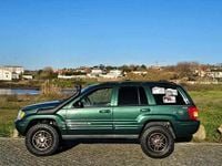 Usado Jeep Grand Cherokee 227 HP (166 kW) 1999 Verde SUV