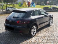 usado Porsche Macan S com possibilidade de Garantia 18 meses e Financiamento