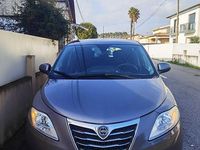 Usado Lancia Ypsilon Silver 95 HP (69 kW) 2013 Citadino