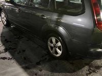 Usado Ford Focus 90 HP (66 kW) 2007 Sedan