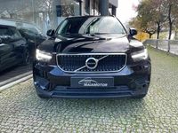 Usado Volvo XC40 Momentum 129 HP (94 kW) 2022 Preto SUV