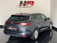 Usado Renault Mégane GrandTour 116 HP (85 kW) 2019 Cinzento Carrinha
