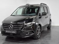 Usado Mercedes T180 116 HP (85 kW) 2022 Preto Monovolume