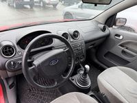 Usado Ford Fiesta Ghia 75 HP (55 kW) 2003 Citadino