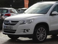 Usado VW Tiguan Trendline 150 HP (110 kW) 2010 Branco SUV