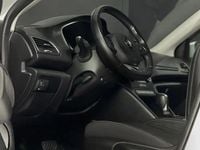 Usado Renault Mégane GrandTour Dynamique 110 HP (80 kW) 2017 Amarelo Carrinha