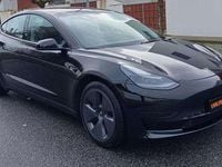 Usado Tesla Model 3 Standard Range Plus 225 kW (306 HP) 2022 Preto Sedan