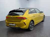 Usado Opel Astra Elegance 130 HP (95 kW) 2023 Amarelo