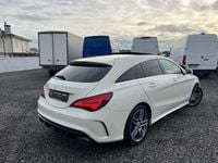 Usado Mercedes CLA220 AMG line 170 HP (125 kW) 2017 Branco Sedan
