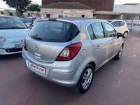 Usado Opel Corsa 85 HP (62 kW) 2011 Cinzento Citadino