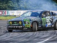 Usado Ford Mustang 507 HP (372 kW) 2007 Preto Citadino