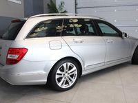 Usado Mercedes C200 Avantgarde 136 HP (100 kW) 2014 Cinza Carrinha
